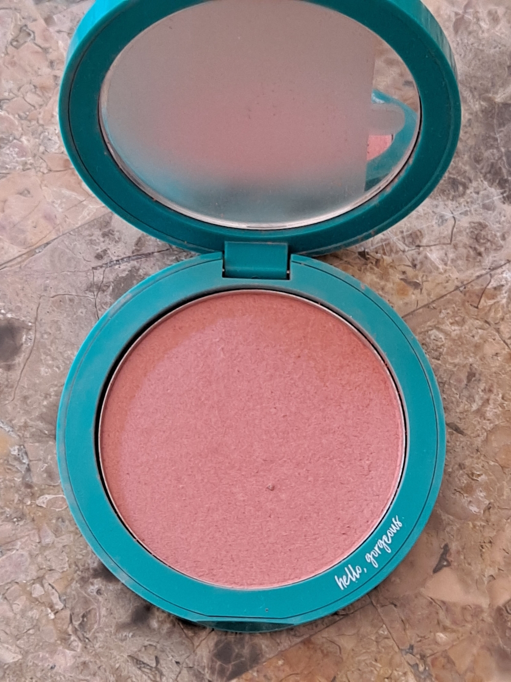 Thrive Causemetics Dream Chaser Reviving Powder Blush in Kim